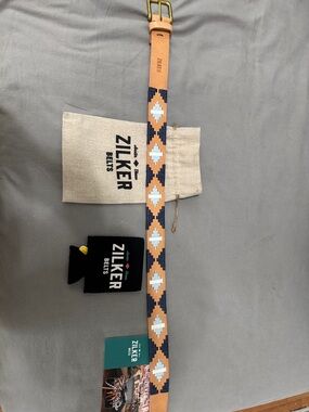 Zilker Beaded Geometric Belt in Tan, Navy & White